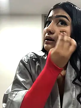 Miia Parker online show from 16, 12, 2025