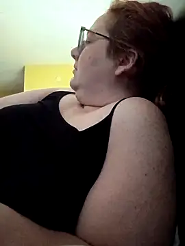 XEmoxkittyx online show from 20, 3, 2026