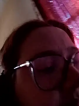 XEmoxkittyx online show from 8, 2, 2026