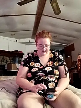 XEmoxkittyx online show from 17, 2, 2026