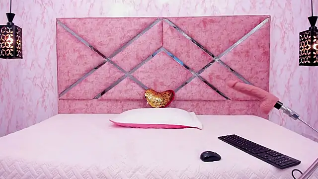 HOT EMIILY  online show from 10, 10, 2025