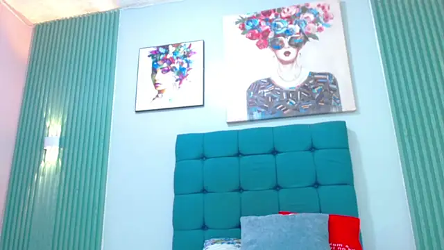 Dianita bitch online show from 3, 10, 2025