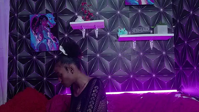 Shantall ks online show from 19, 9, 2025