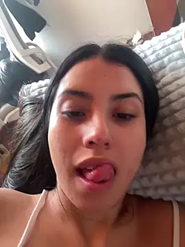 Snapshot of Victoria_alson chatting on 12, 6, 2026 Victoria alson online show from 12, 6, 2026
