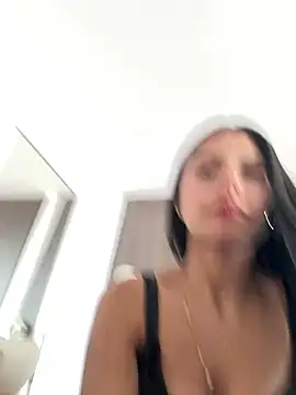 Victoria alson online show from 16, 4, 2026