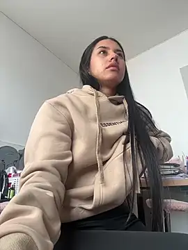 Victoria alson online show from 12, 4, 2026