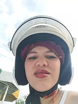 SirenRouge 69 online show from 6, 2, 2026