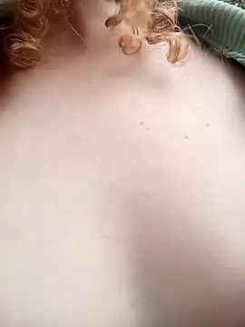 SirenRouge 69 online show from 12, 9, 2025