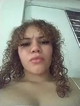 SirenRouge 69 online show from 9, 1, 2026