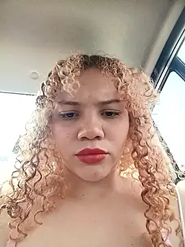 SirenRouge 69 online show from 18, 9, 2025