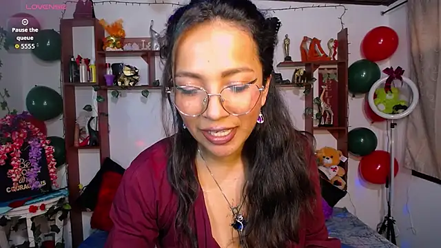 Snapshot of Dakota_ro chatting on 28, 11, 2025 Dakota ro online show from 28, 11, 2025