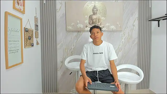 BEAUTY BOYS1 online show from 9, 1, 2026