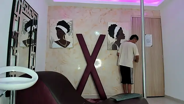 BEAUTY BOYS1 online show from 6, 4, 2026