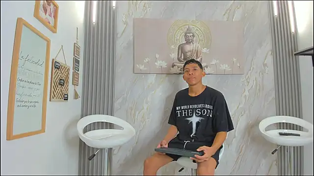 BEAUTY BOYS1 online show from 21, 12, 2025