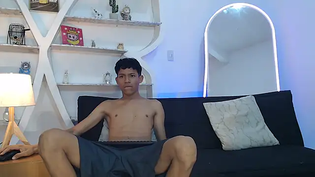 BEAUTY BOYS1 online show from 14, 9, 2025