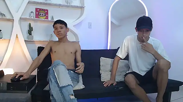 BEAUTY BOYS1 online show from 21, 10, 2025