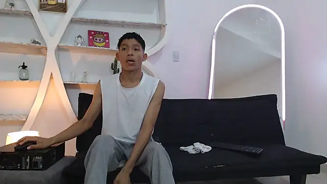 BEAUTY BOYS1 online show from 7, 11, 2025