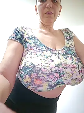 KamillaSpencer online show from 14, 5, 2026