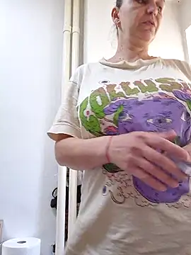 KamillaSpencer online show from 23, 4, 2026