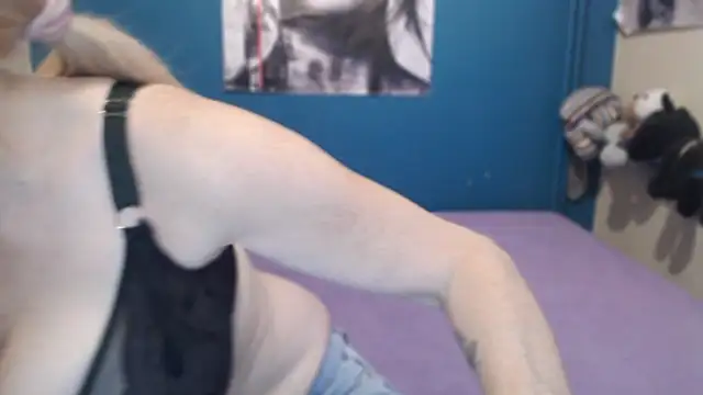 Snapshot of NADINNNE chatting on 21, 12, 2025 NADINNNE online show from 21, 12, 2025