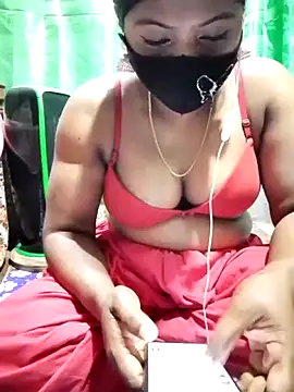 Snapshot of Mistompa24 chatting on 4, 3, 2026 Mistompa24 online show from 4, 3, 2026