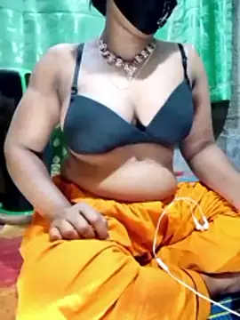 Snapshot of Mistompa24 chatting on 22, 2, 2026 Mistompa24 online show from 22, 2, 2026