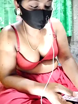 Snapshot of Mistompa24 chatting on 19, 2, 2026 Mistompa24 online show from 19, 2, 2026