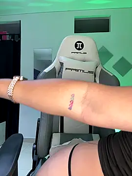 Bella-kim- online show from 25, 9, 2025