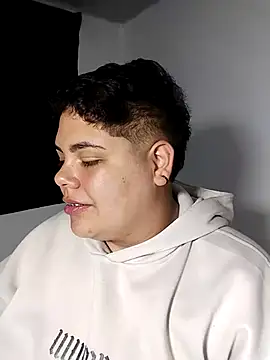 Snapshot of Hailey_Curvy chatting on 6, 2, 2026 Hailey Curvy online show from 6, 2, 2026