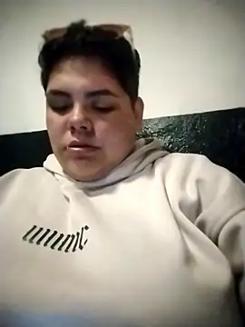 Hailey Curvy online show from 20, 12, 2025