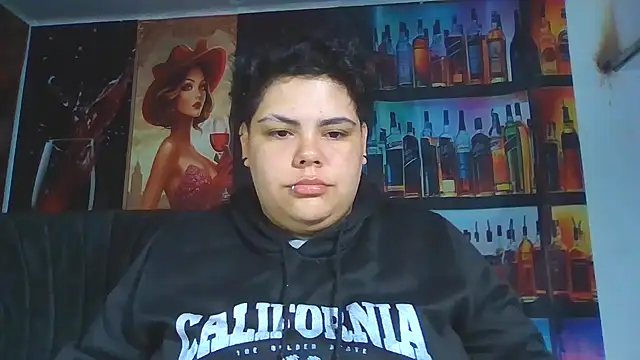 Hailey Curvy online show from 4, 6, 2026