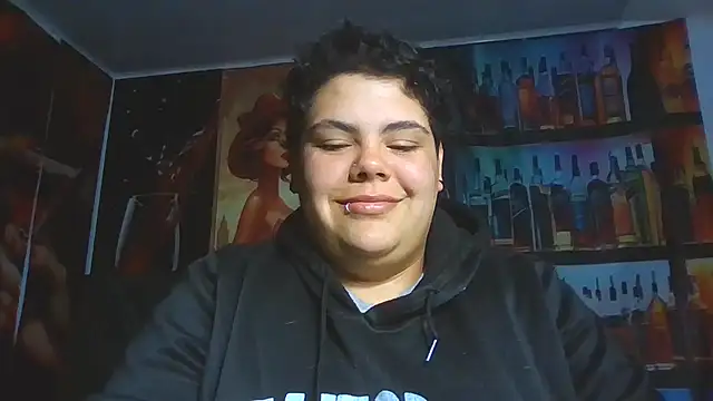 Hailey Curvy online show from 16, 7, 2026