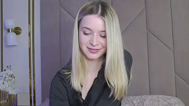 Touch me online show from 11, 10, 2025