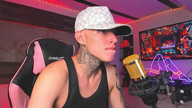 conor 2004 online show from 2, 12, 2025