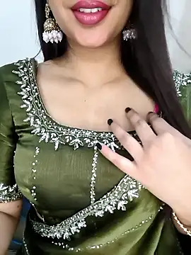 Cute merry01 online show from 4, 6, 2026