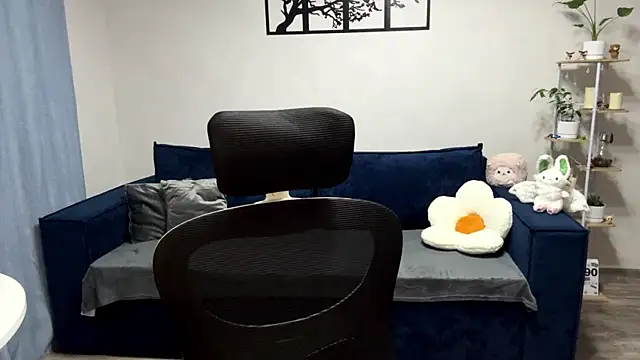 BrightAnnie online show from 2, 10, 2025