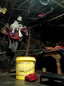 Snapshot of cute_diya_12 chatting on 17, 12, 2025 cute diya 12 online show from 17, 12, 2025