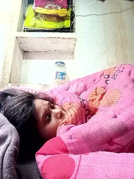 Snapshot of cute_diya_12 chatting on 9, 1, 2026 cute diya 12 online show from 9, 1, 2026