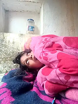 Snapshot of cute_diya_12 chatting on 6, 1, 2026 cute diya 12 online show from 6, 1, 2026