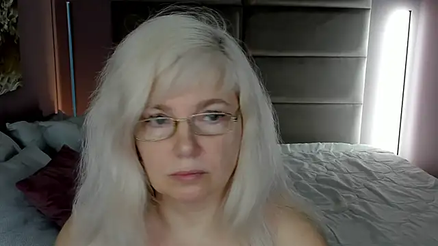 Snapshot of Hella_Fabel chatting on 30, 5, 2026 Hella Fabel online show from 30, 5, 2026