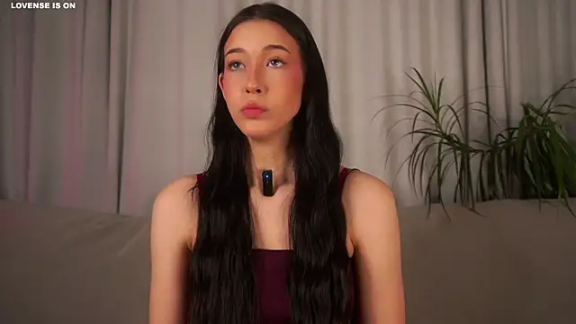 EviaRabasca online show from 24, 11, 2025