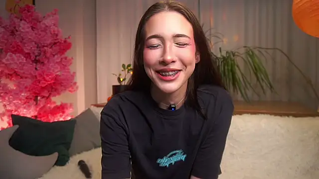 EviaRabasca online show from 24, 10, 2025