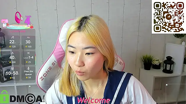 Snapshot of Aisi_18 chatting on 20, 11, 2025 Aisi 18 online show from 20, 11, 2025