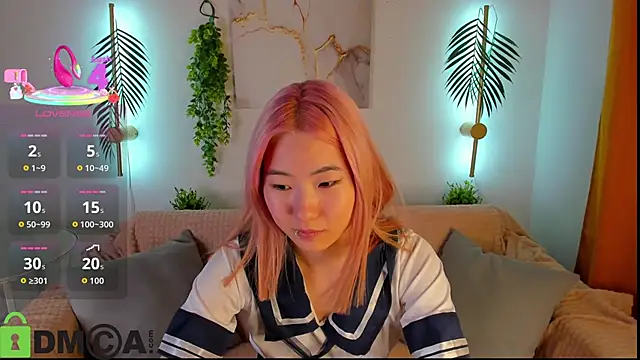 Snapshot of Aisi_18 chatting on 17, 10, 2025 Aisi 18 online show from 17, 10, 2025