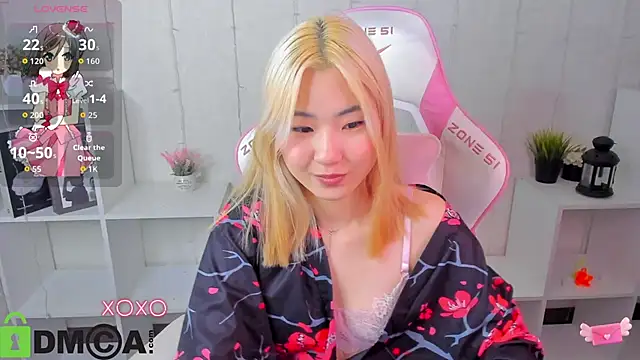 Snapshot of Aisi_18 chatting on 1, 12, 2025 Aisi 18 online show from 1, 12, 2025