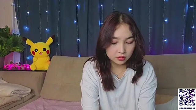 ColettaMejias online show from 2, 12, 2025