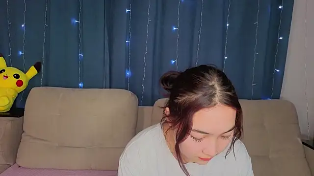 ColettaMejias online show from 18, 12, 2025