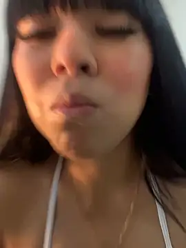 BrendaCrean online show from 25, 6, 2026