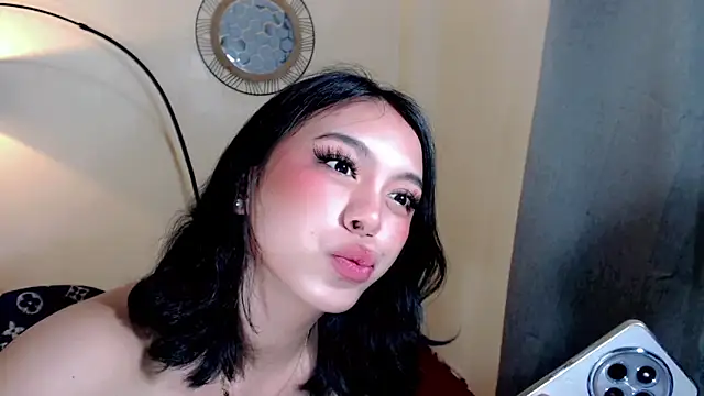 Alison mooreX online show from 1, 11, 2025