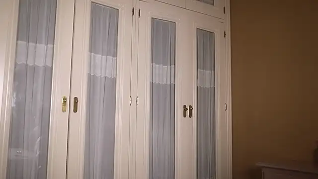 suzysuza online show from 5, 1, 2026